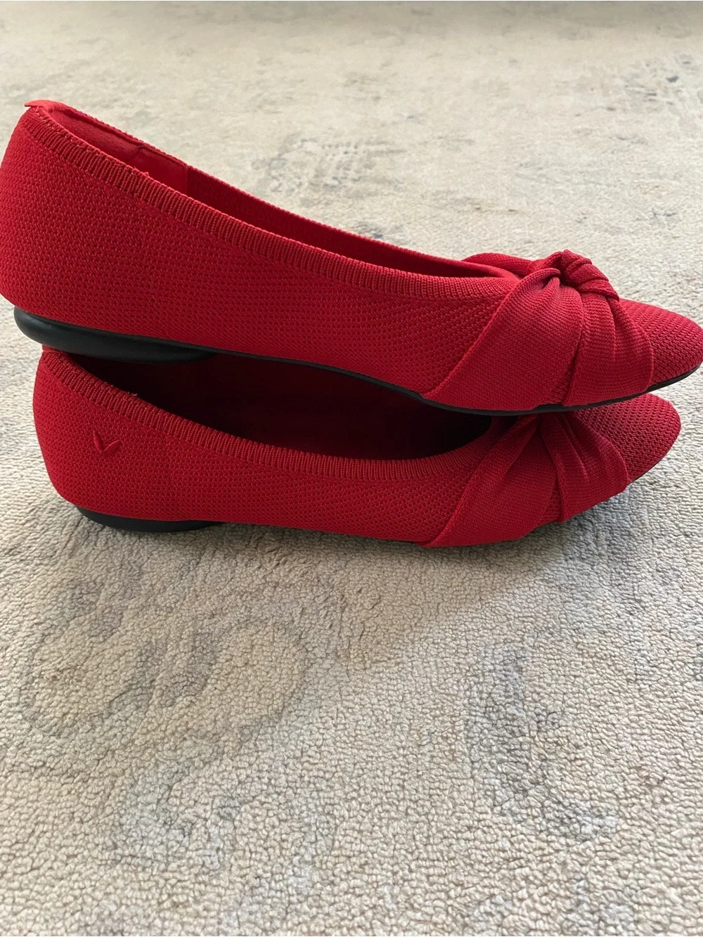 Vivaia Bibi Knotted Flats 38 Red Almond Toe Washable